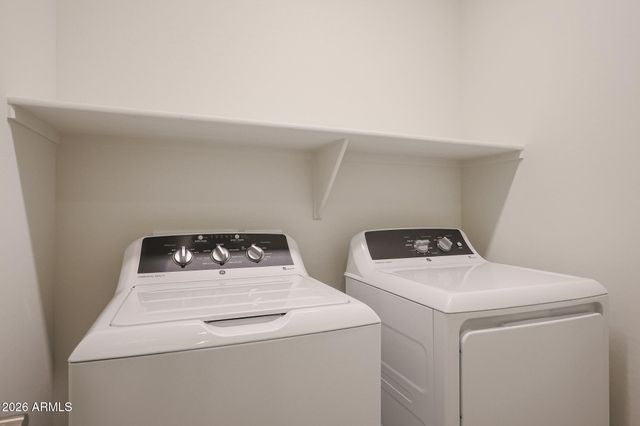 7061 W OBERLIN Way, Peoria, AZ 85383