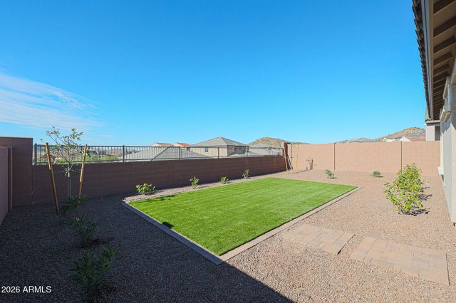 7061 W OBERLIN Way, Peoria, AZ 85383