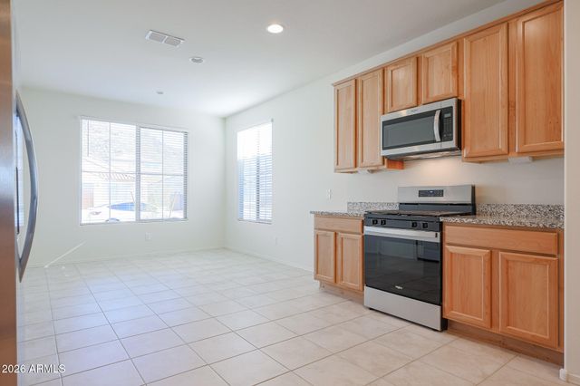 7061 W OBERLIN Way, Peoria, AZ 85383