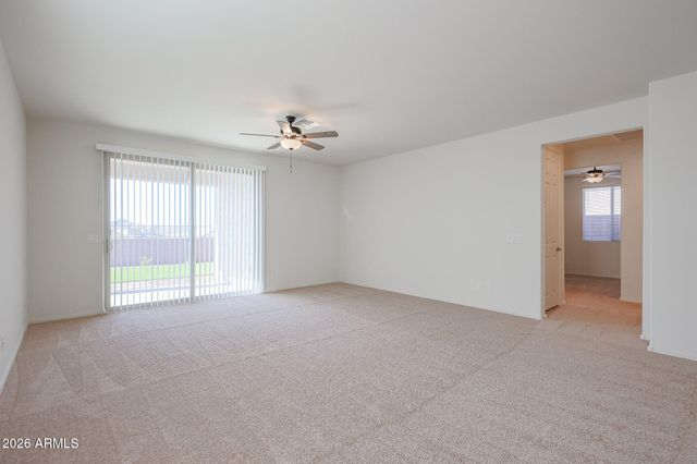 7061 W OBERLIN Way, Peoria, AZ 85383