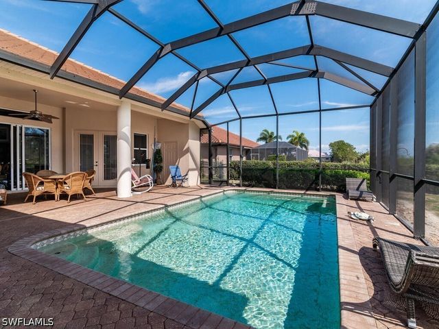 18421 Royal Hammock BLVD, Naples, FL 34114