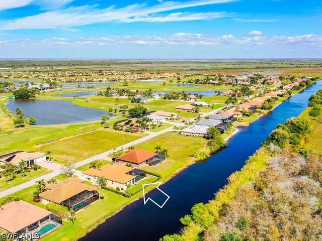 18421 Royal Hammock BLVD, Naples, FL 34114