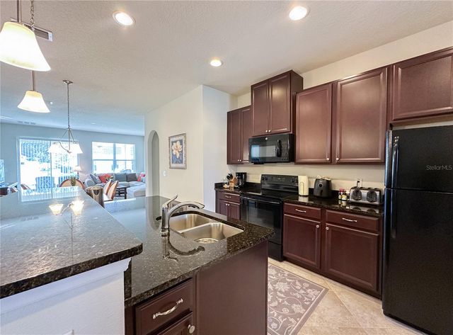 720 PARKMONT PLACE, Winter Garden, FL 34787