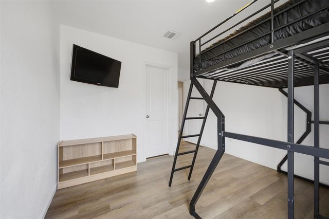 38372 Park View Drive, Hempstead, TX 77445