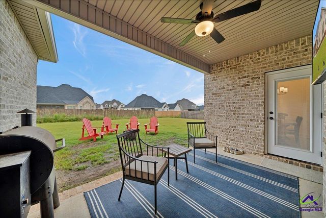 125 Coyote Run, Kathleen, GA 31047