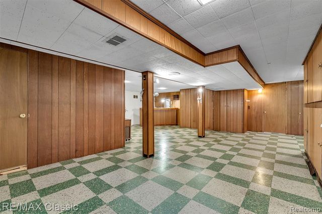 28804 Aline Drive, Warren, MI 48093