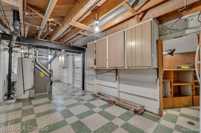 28804 Aline Drive, Warren, MI 48093