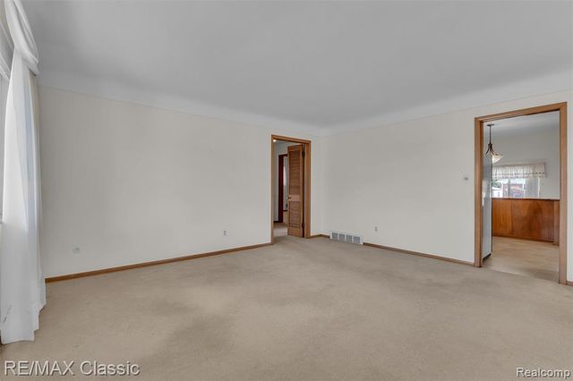 28804 Aline Drive, Warren, MI 48093