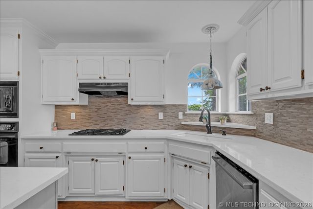 9922 N 120th Avenue E, Owasso, OK 74055
