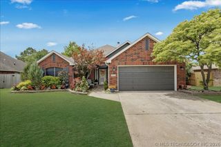 9922 N 120th Avenue E, Owasso, OK 74055