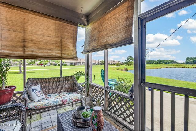 320 Castle Bay Drive D, Hampstead, NC 28443