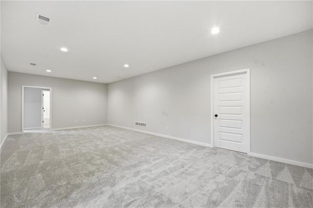 2762 SW 11th Terrace, Lee's Summit, MO 64081