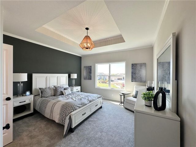 2762 SW 11th Terrace, Lee's Summit, MO 64081