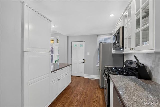 4211 Hartford Street, St Louis, MO 63116