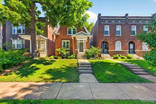 4211 Hartford Street, St Louis, MO 63116