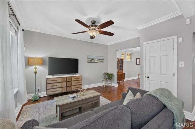 4211 Hartford Street, St Louis, MO 63116