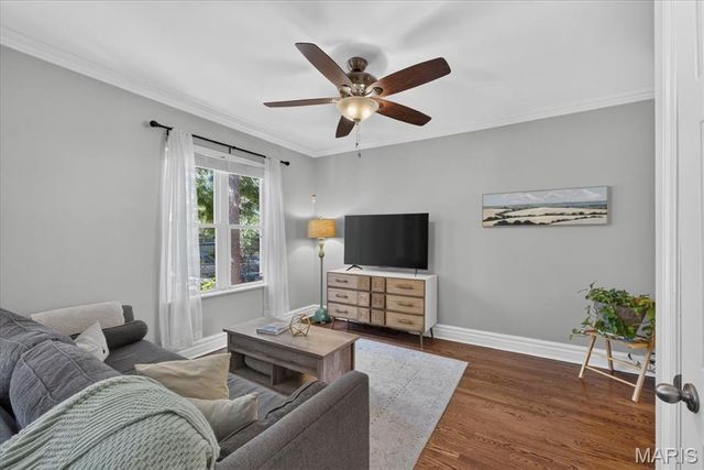 4211 Hartford Street, St Louis, MO 63116