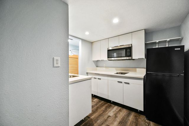 3025 N 32nd Street Apt 11, Phoenix, AZ 85018