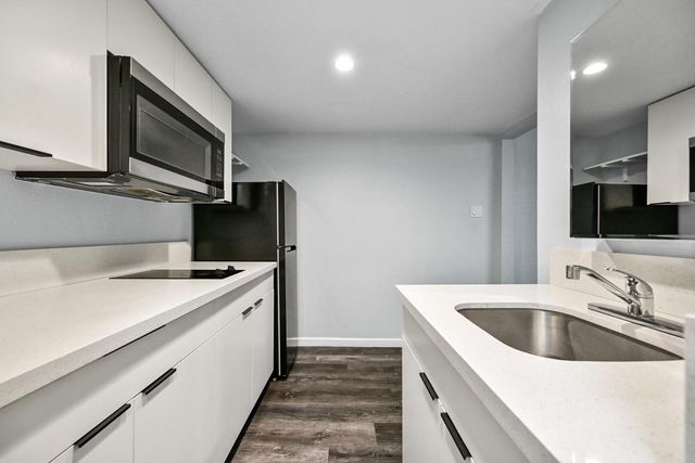 3025 N 32nd Street Apt 11, Phoenix, AZ 85018