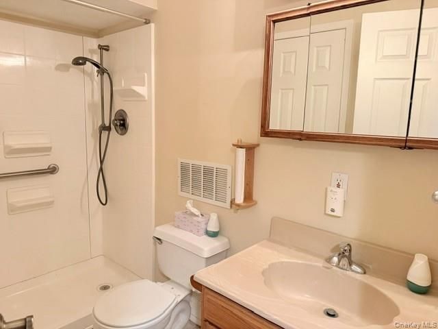 109 Stuyvesant Drive, Port Jefferson Station, NY 11776