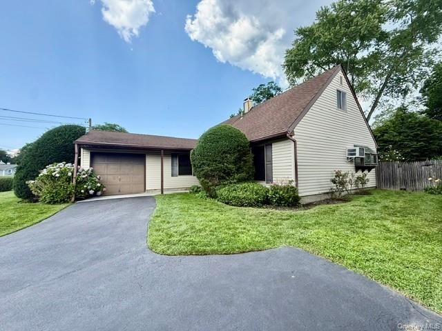 109 Stuyvesant Drive, Port Jefferson Station, NY 11776