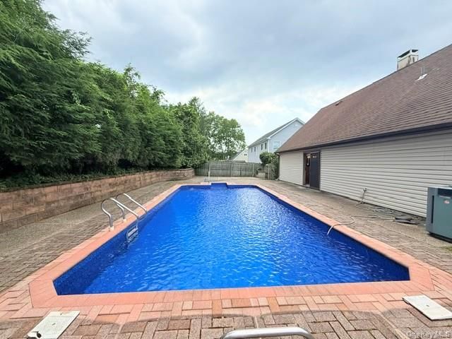 109 Stuyvesant Drive, Port Jefferson Station, NY 11776