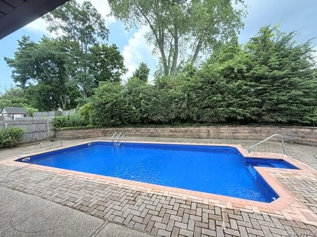 109 Stuyvesant Drive, Port Jefferson Station, NY 11776