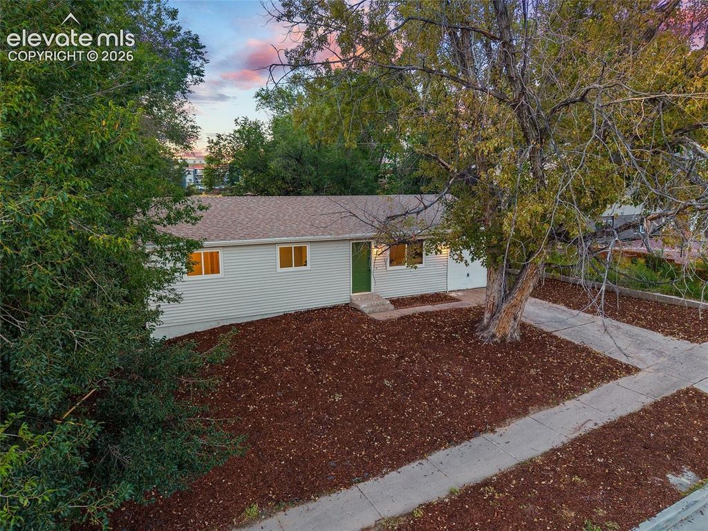 3928 E Pikes Peak Avenue, Colorado Springs, CO 80909 — photo 4