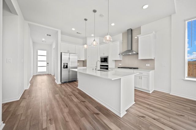 649 Amber Falls Drive, Montgomery, TX 77356