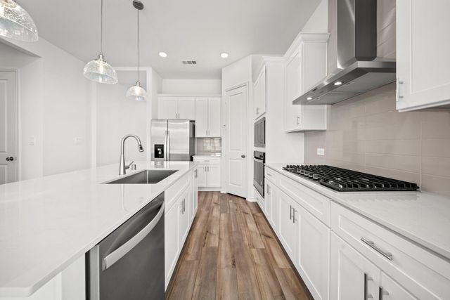 649 Amber Falls Drive, Montgomery, TX 77356