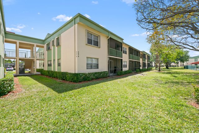 4278 NW 89th Avenue 204, Coral Springs, FL 33065