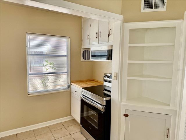 4526 3RD AVENUE N, St Petersburg, FL 33713