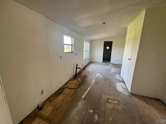 94 County Road 836, Gaylesville, AL 35960