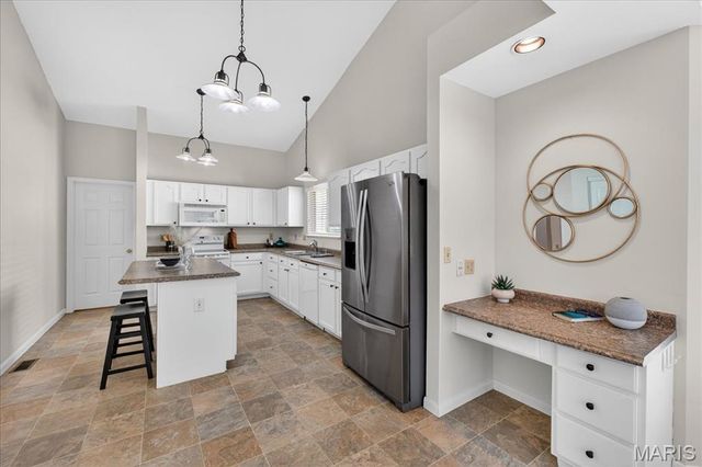 322 Summer Haven Court, O'fallon, MO 63368