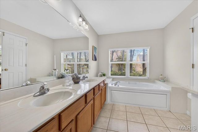 322 Summer Haven Court, O'fallon, MO 63368