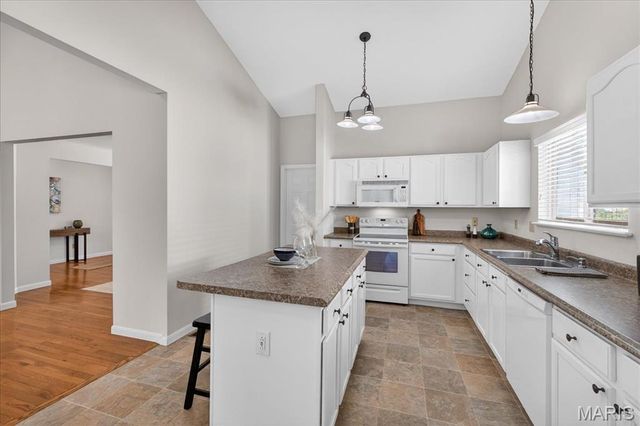 322 Summer Haven Court, O'fallon, MO 63368