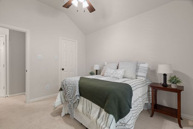 8221 Bayberry Avenue, Lantana, TX 76226