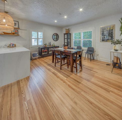 626 N J Street, Lake Worth Beach, FL 33460