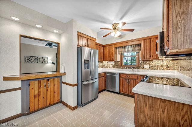 23066 Stoneybrook Drive, North Olmsted, OH 44070
