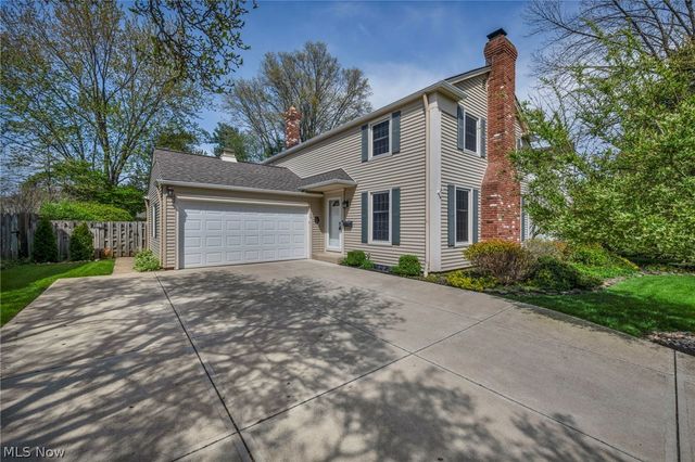 23066 Stoneybrook Drive, North Olmsted, OH 44070