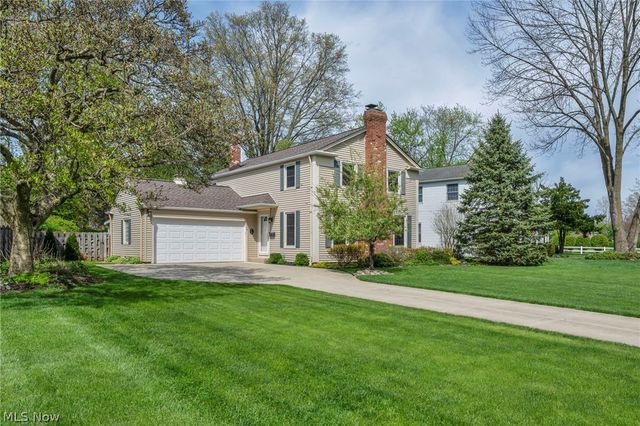 23066 Stoneybrook Drive, North Olmsted, OH 44070