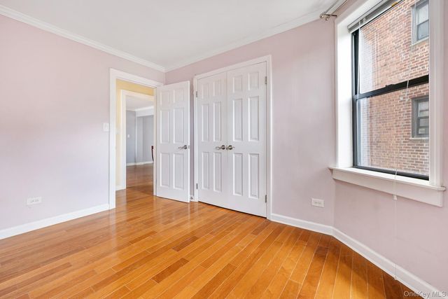 65-35 108 Street D5, Forest Hills, NY 11375