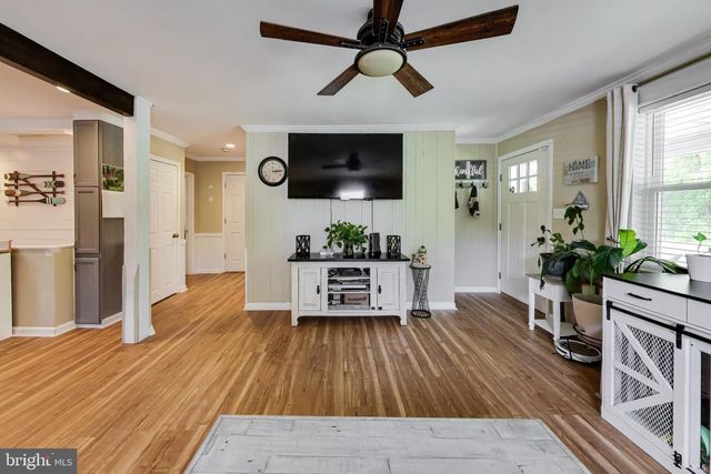 2743 BAYSIDE BEACH RD, Pasadena, MD 21122