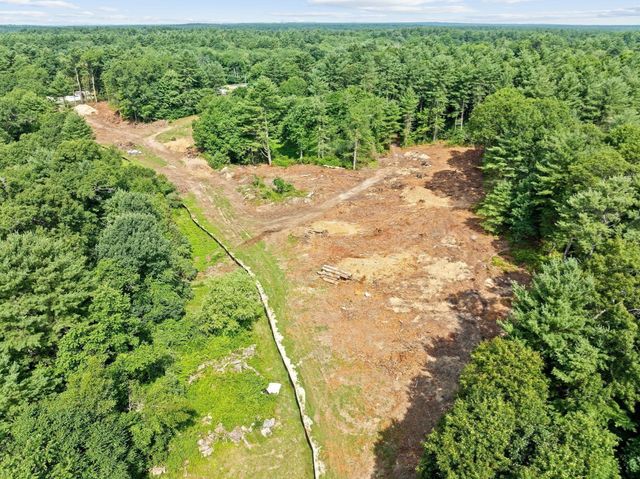 168 Bedford St., Lot 3, Lakeville, MA 02347