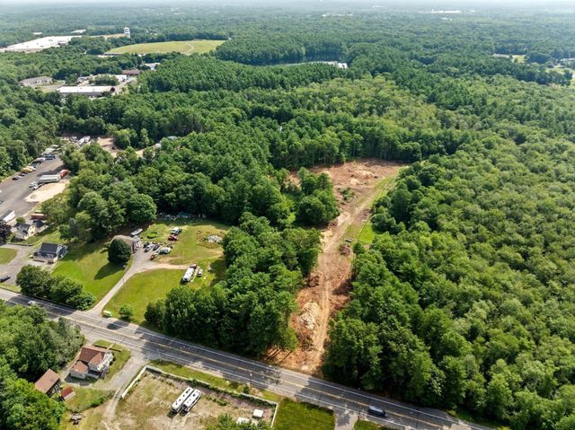 168 Bedford St., Lot 3, Lakeville, MA 02347