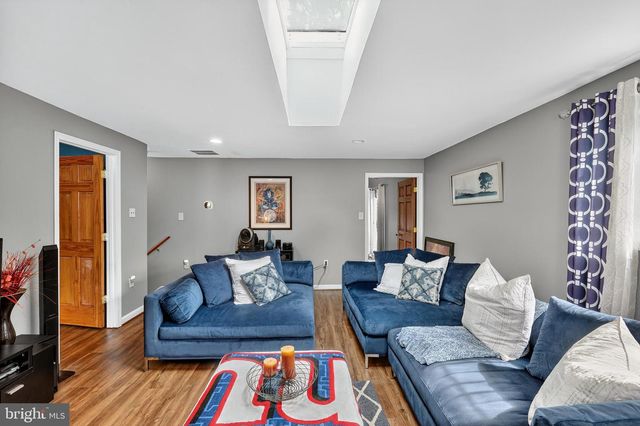 2103 GIBBONS CT, Waldorf, MD 20602