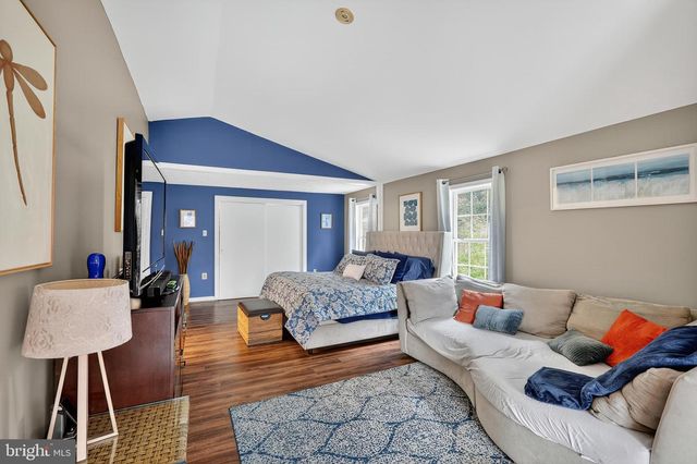 2103 GIBBONS CT, Waldorf, MD 20602