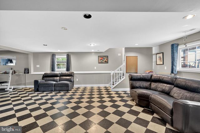 2103 GIBBONS CT, Waldorf, MD 20602