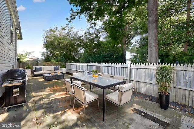 2103 GIBBONS CT, Waldorf, MD 20602