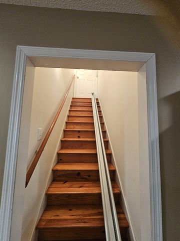 2411 Sherwood Rd, Sewanee, TN 37375